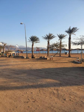 red sea beach caravan - קרוואן על חוף הים האדום
